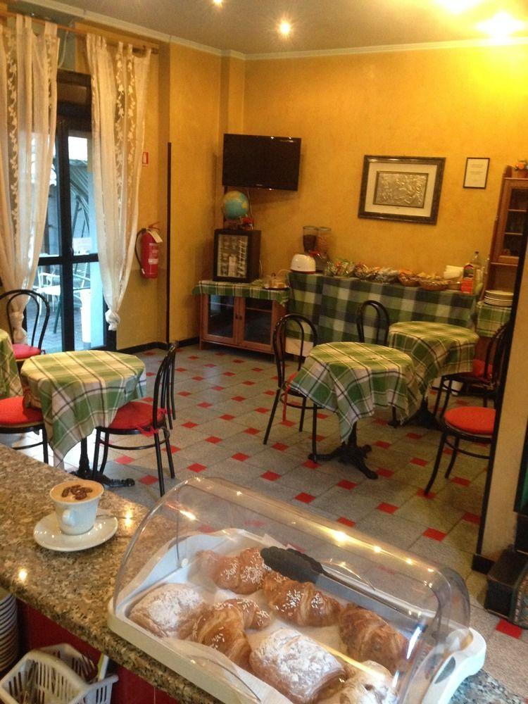 Hotel Bonola Milaan Buitenkant foto