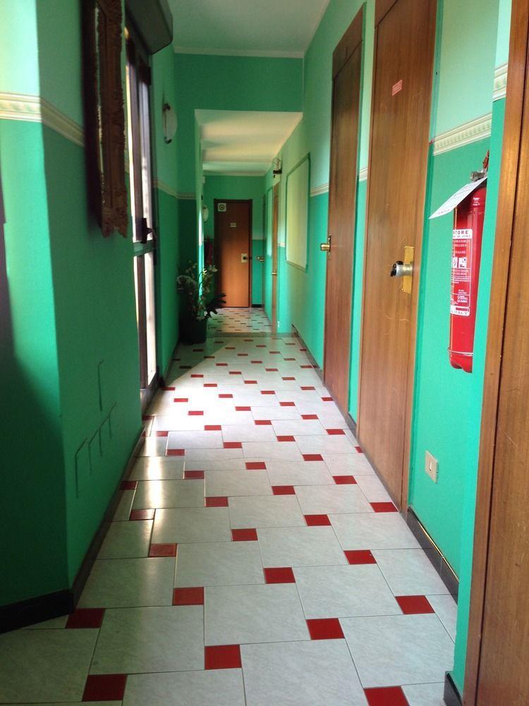 Hotel Bonola Milaan Buitenkant foto